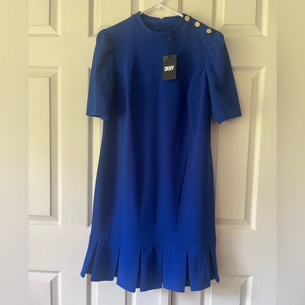 DKNY NWT knee length pleated dress